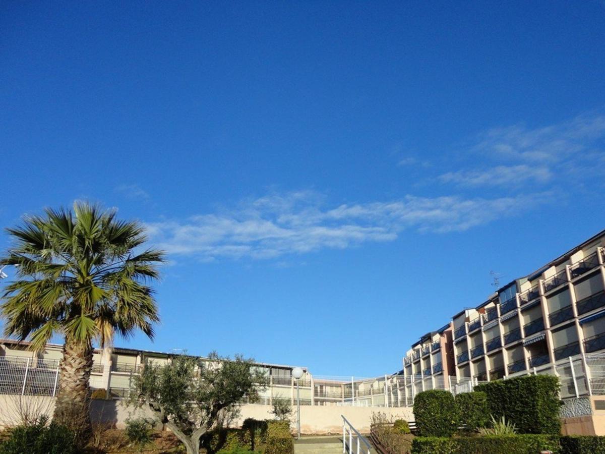 Studio Climatise Double Cabine Avec Piscine Et Parking A 650M De La Plage - Fr-1-307-140 Le Grau-du-Roi Exterior foto