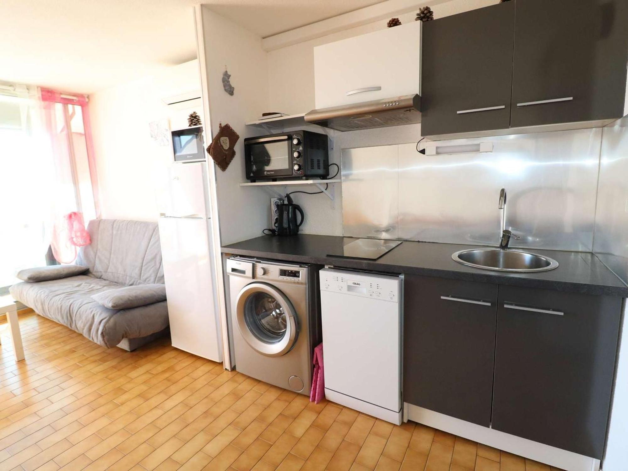 Studio Climatise Double Cabine Avec Piscine Et Parking A 650M De La Plage - Fr-1-307-140 Le Grau-du-Roi Exterior foto